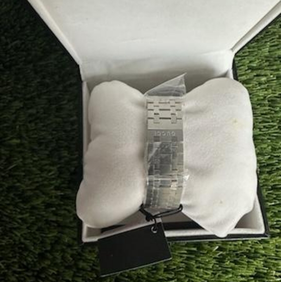 Gucci 25h 38mm - Picture 3 of 3